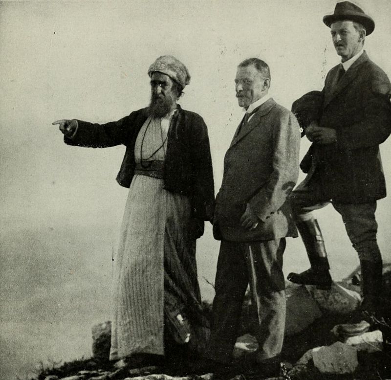 Picture_of_Ambassador_Morgenthau_in_Palestine
