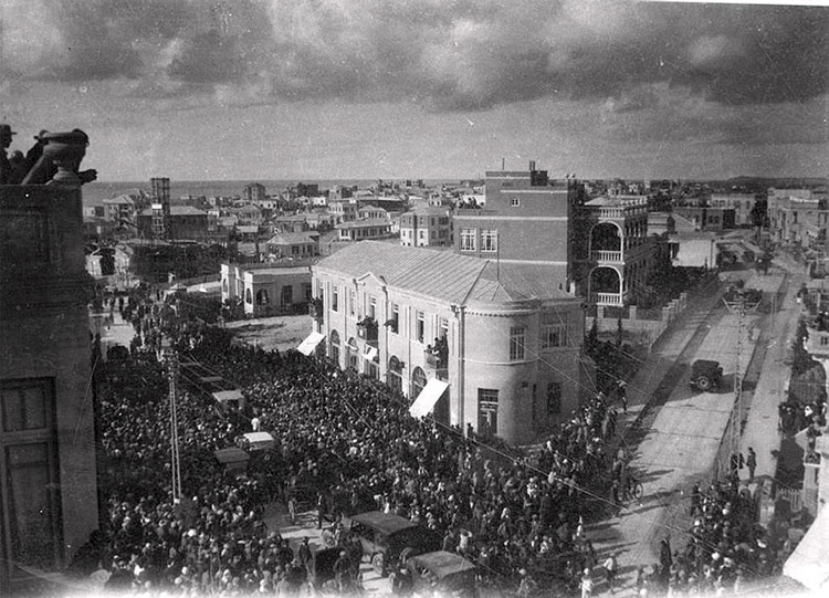 funeral_procession_1921B